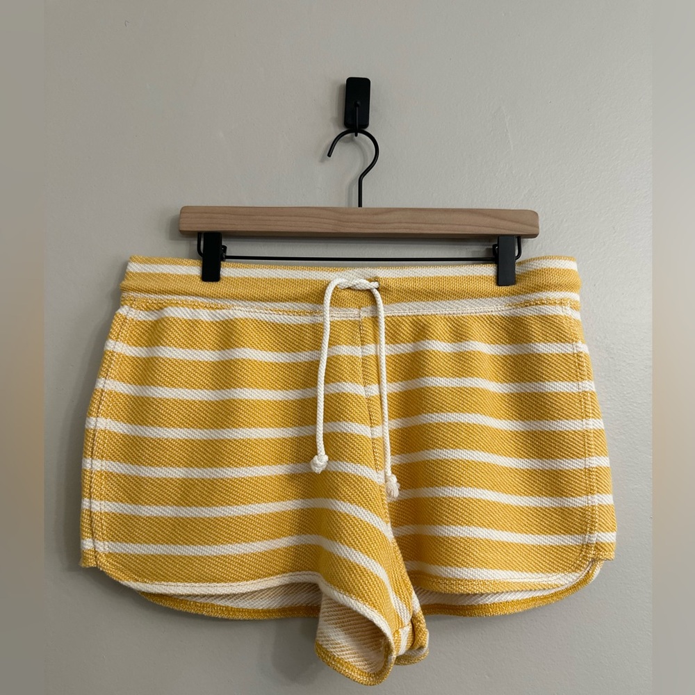 Old Navy yellow and white striped textured tie waist shorts, L